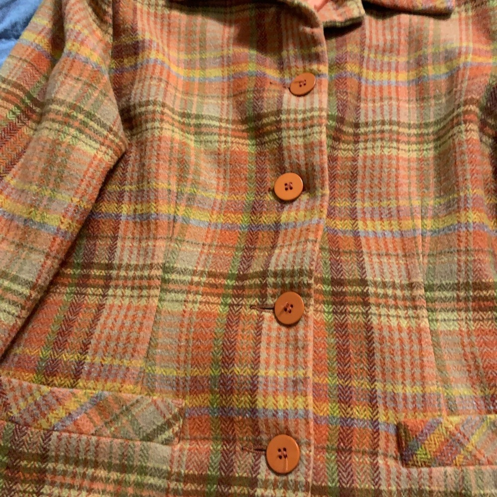Plaid Button-Up Jacket - Picture 5 of 8